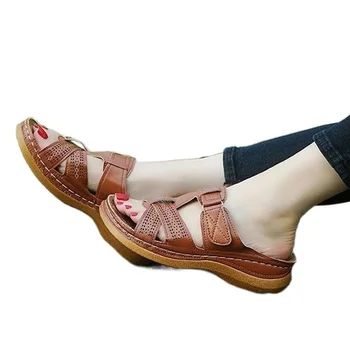 2023 Plus Veľkosť Papuče Dámy Bežné Sandále Ženy Móda Hrubé Dno Svahu Non-slip Nosenie Plážové Sandále Duté dámske Topánky